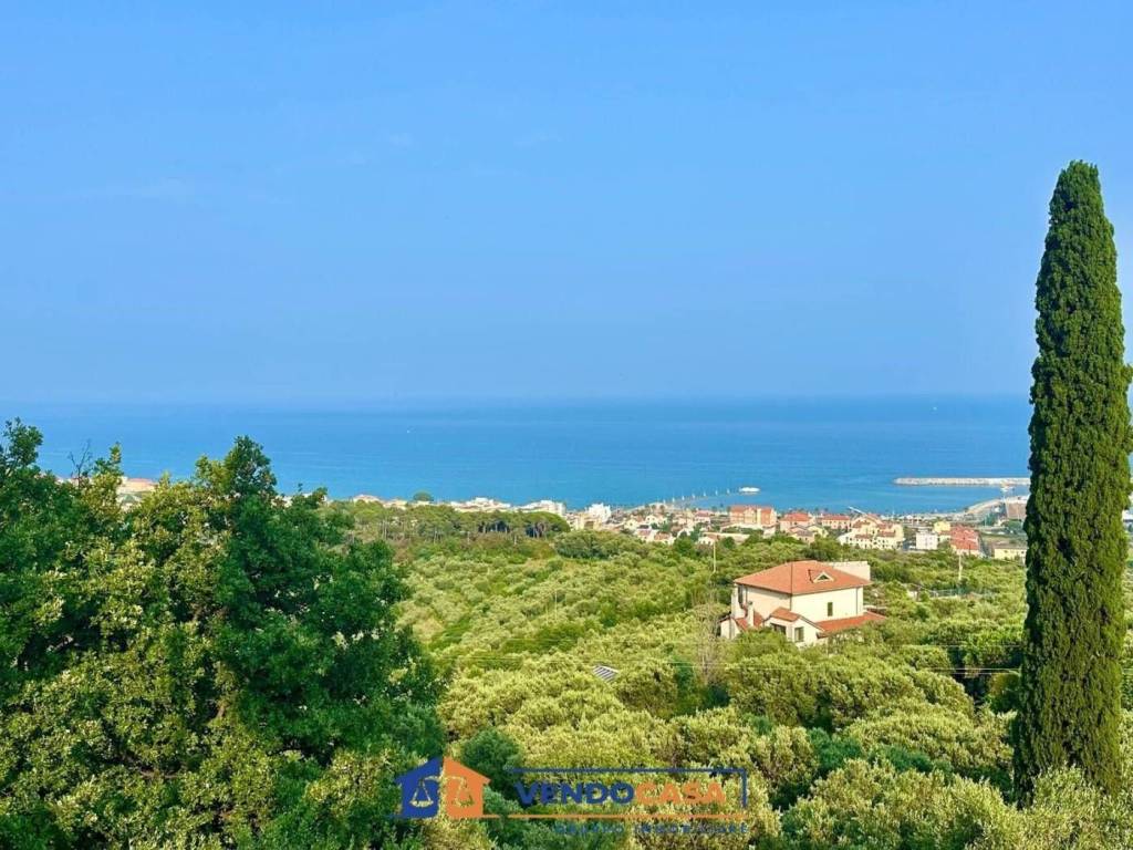 Appartamento a Pietra ligure in Via Castellari - Foto 2
