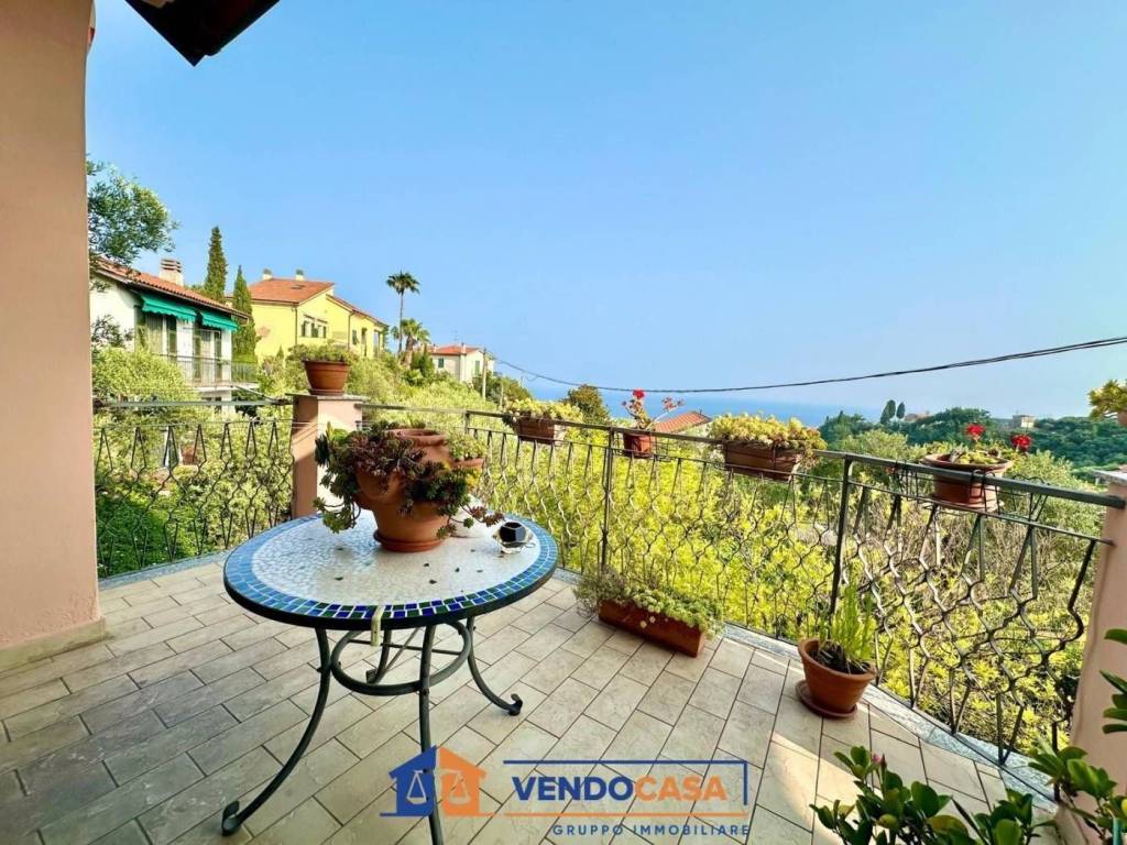 Appartamento a Pietra ligure in Via Castellari - Foto 4