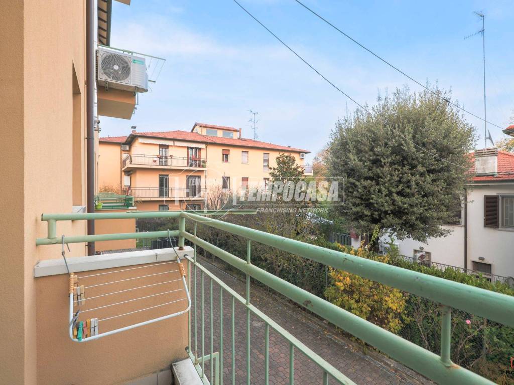 Appartamento a Bologna in Via Orazio Samacchini - Foto 3