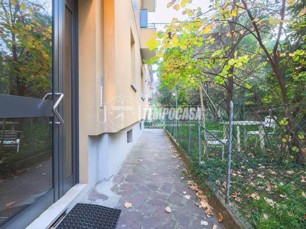 Appartamento a Bologna in Via Orazio Samacchini - Foto 4