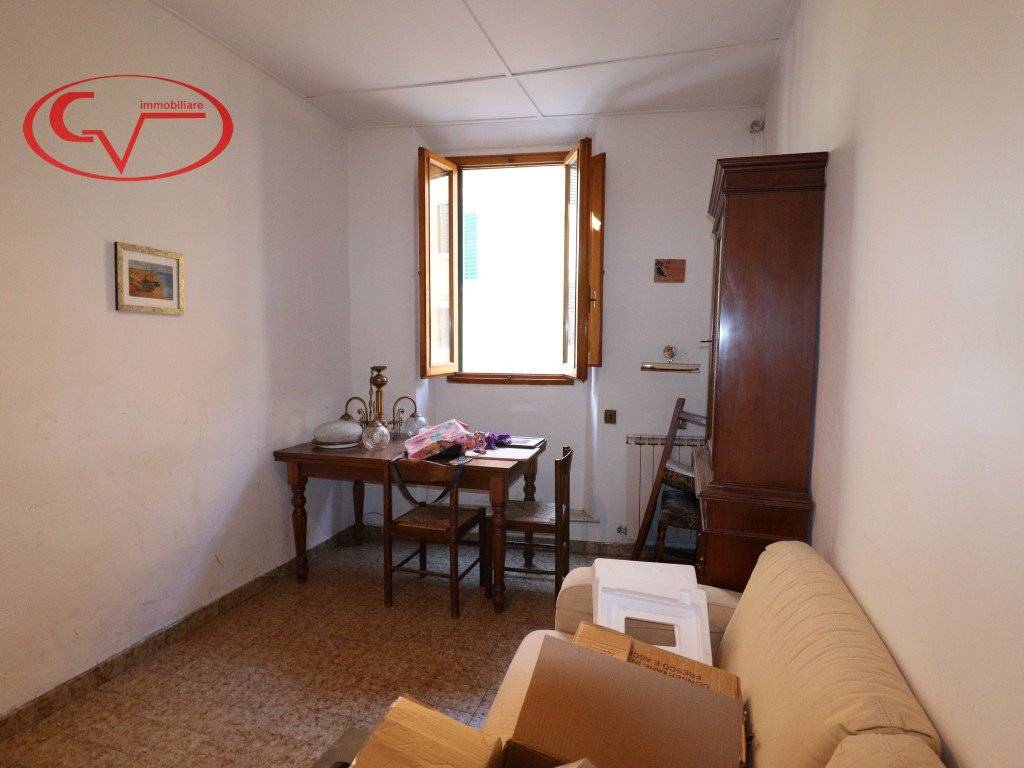 Appartamento a Montevarchi in Via Poggio Bracciolini - Foto 5