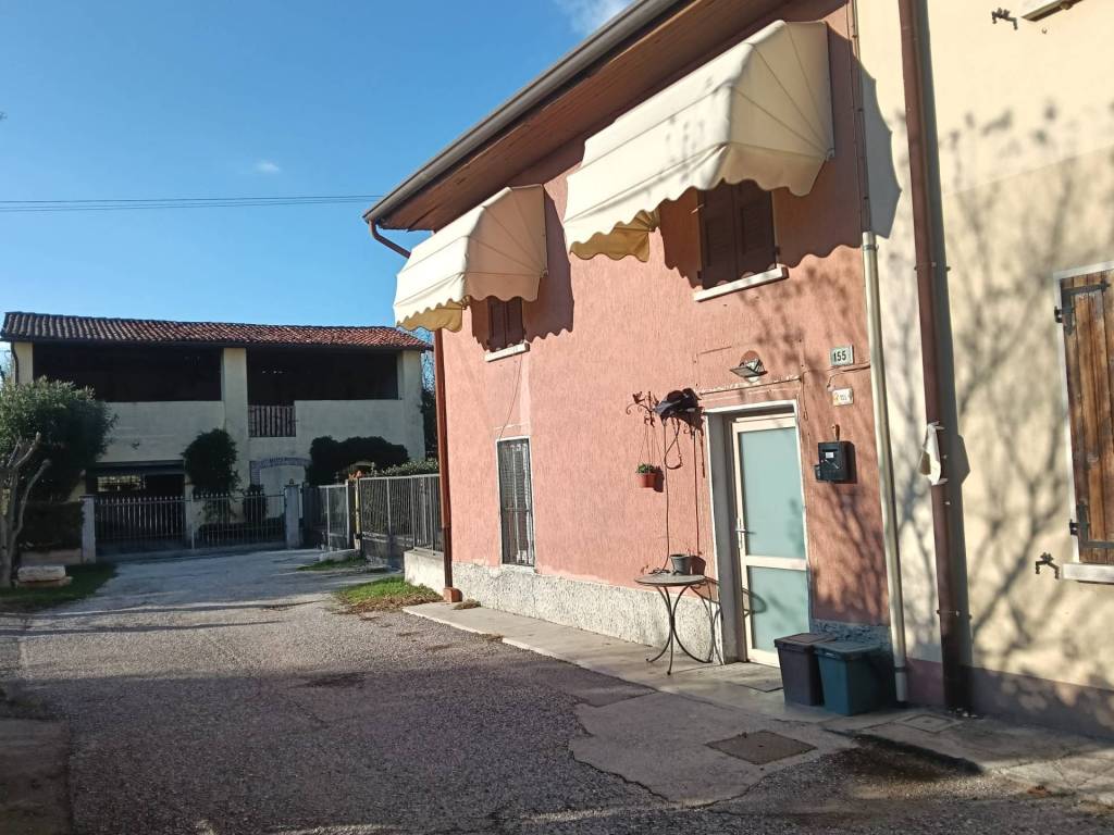 Appartamento a Montichiari in Via San GIovanni, 155 - Foto 2