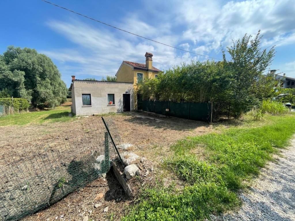 Rustico / casale a Este in via Comuna 18 - Foto 4