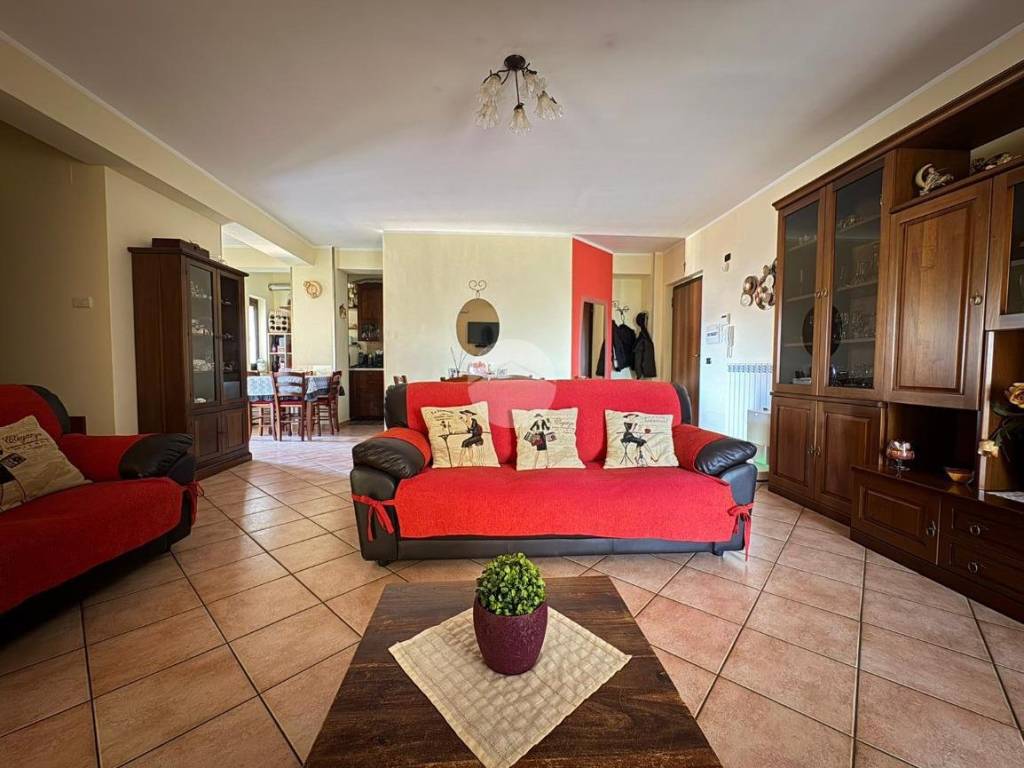 Appartamento a Rose in Via SP247, 33 - Foto 2