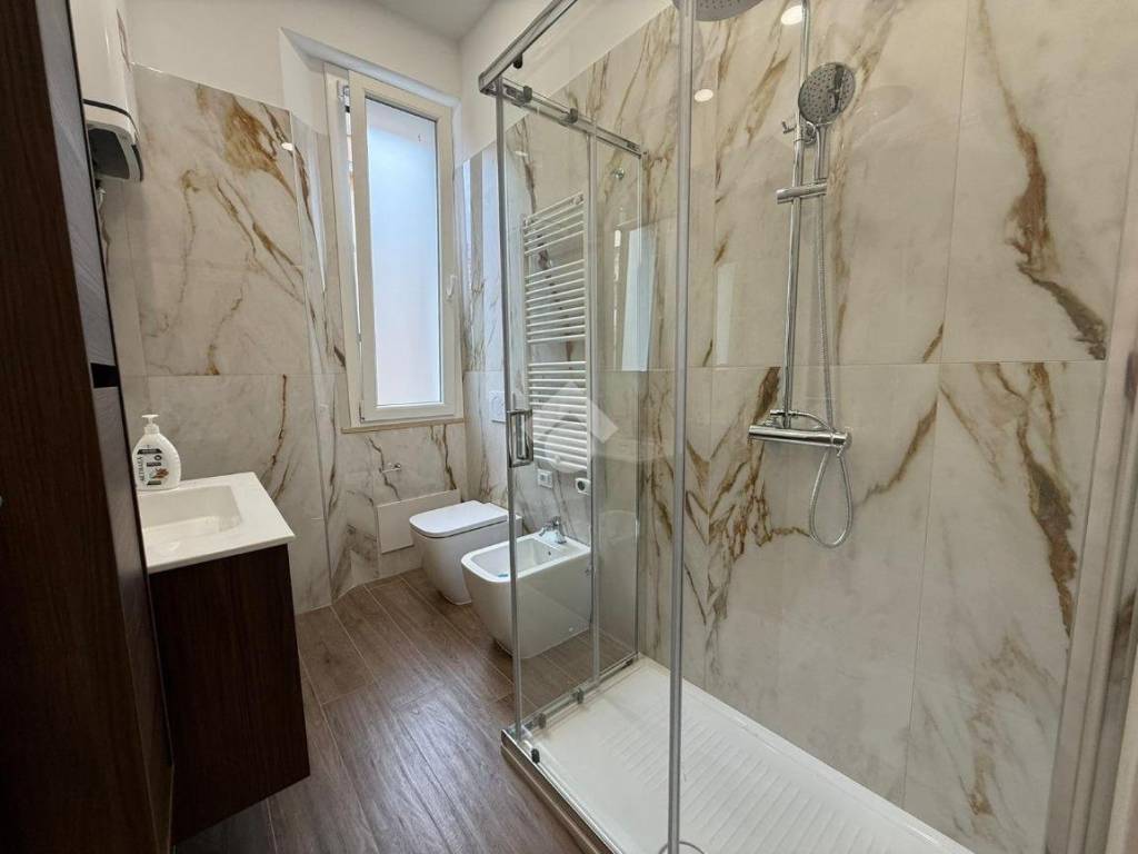 Appartamento a Reggio calabria in Via Girolamo Arcovito, 52 - Foto 4