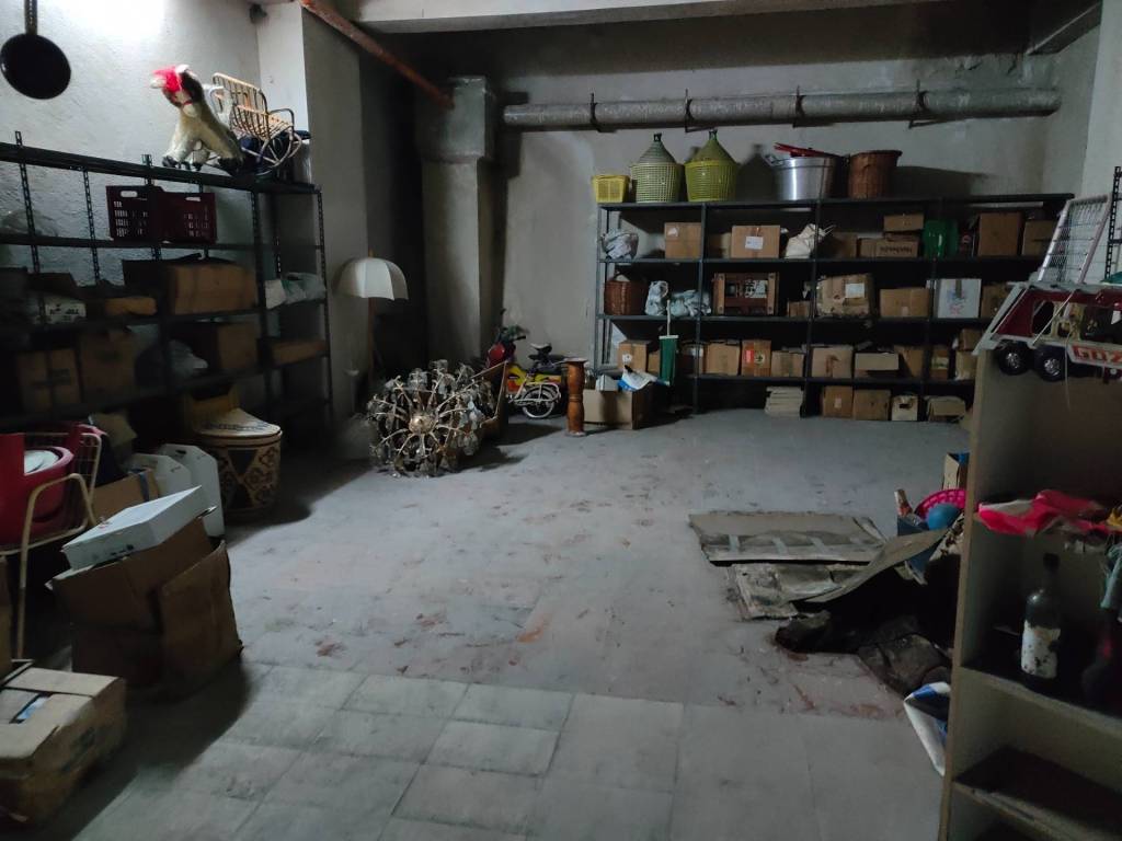 Box / garage a Rende in Via Bernini - Foto 3