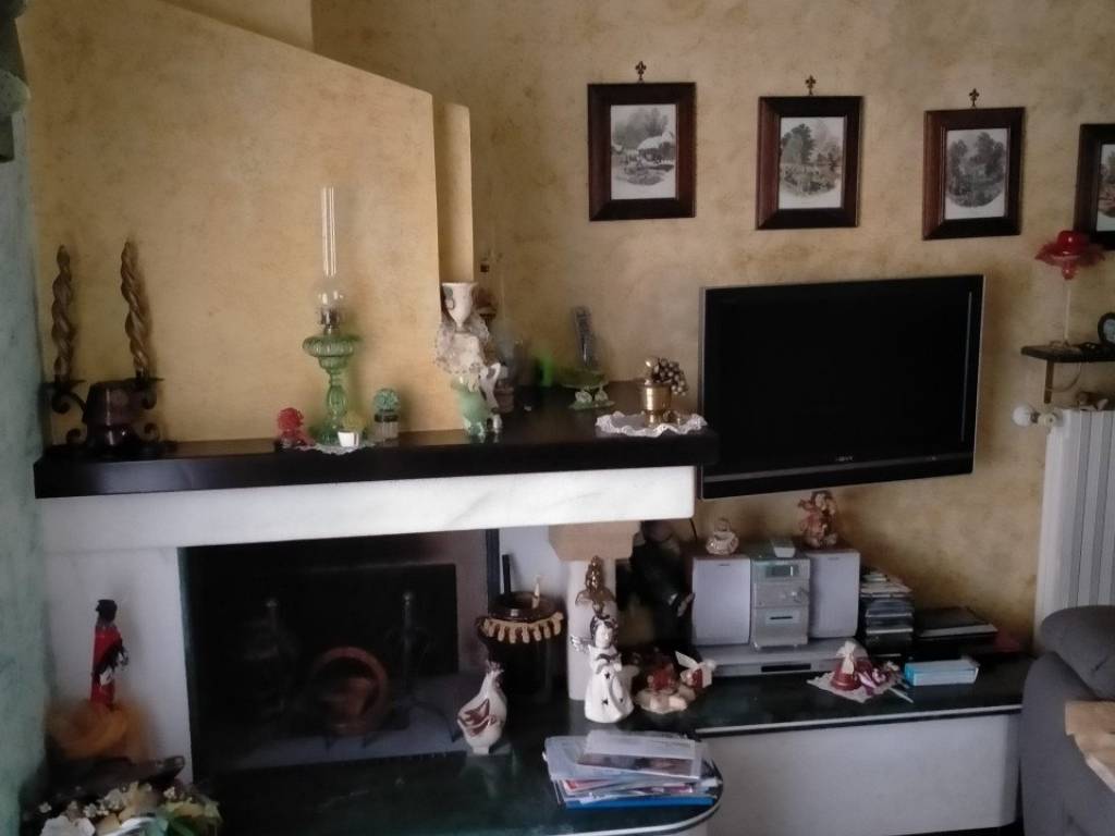 Appartamento a Francavilla fontana in Via Ugo Foscolo - Foto 4