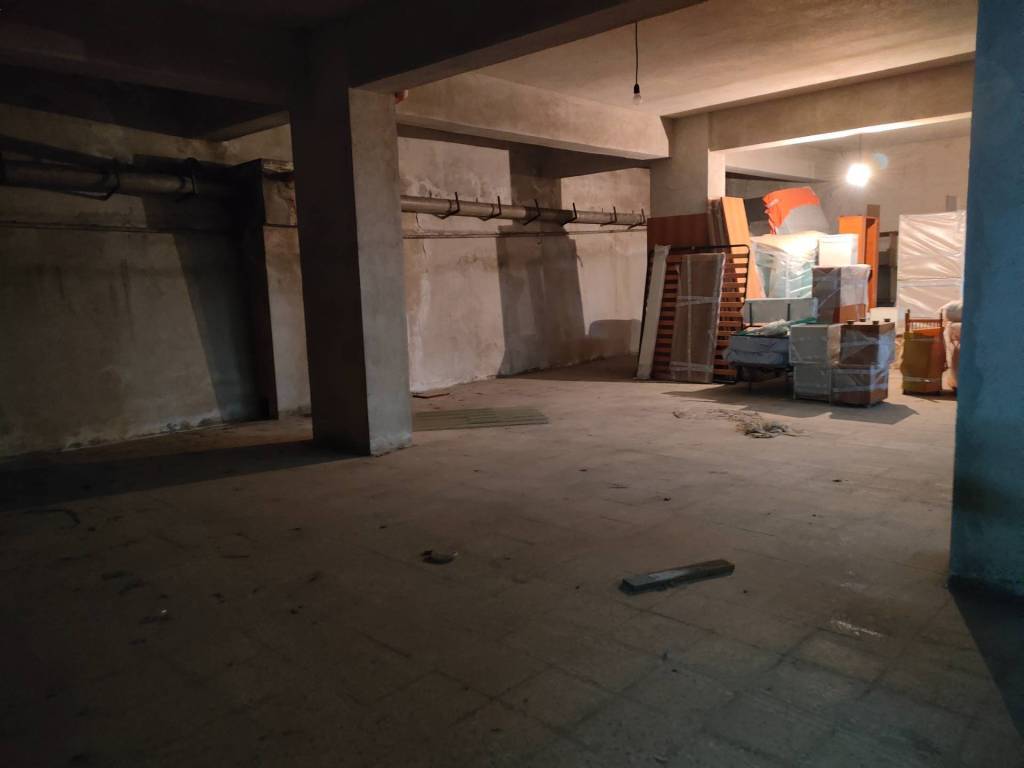 Box / garage a Rende in Via Bernini - Foto 4