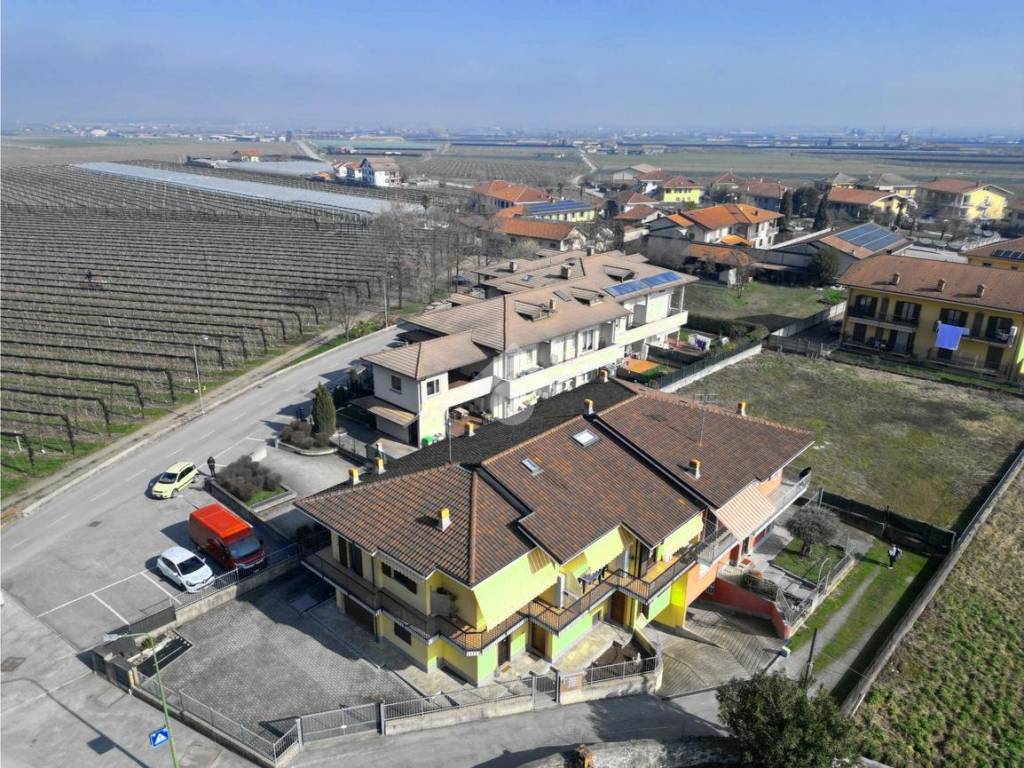 Appartamento a Revello in Via Envie, 22 - Foto 2