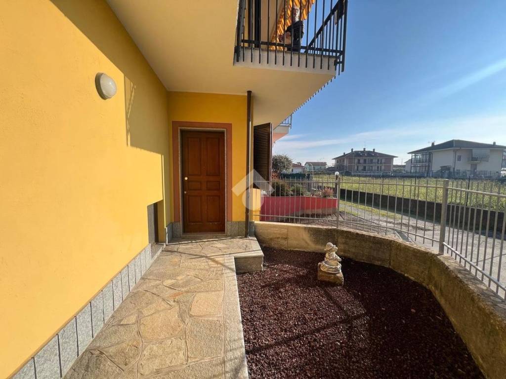 Appartamento a Revello in Via Envie, 22 - Foto 5