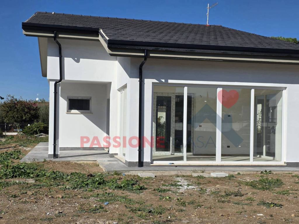 Villa a Frascati in Via Catacombe San Zotico, 24 - Foto 2