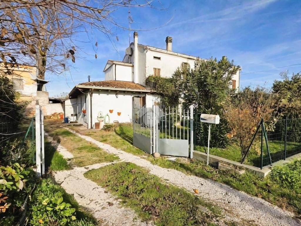 Rustico / casale a Borgo virgilio in Via vignale campione, 13 - Foto 2