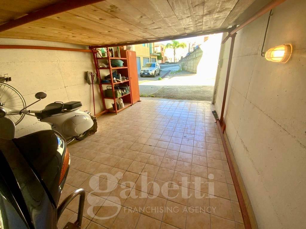 Box / garage a Ascea in Via Chiusa, snc - Foto 2