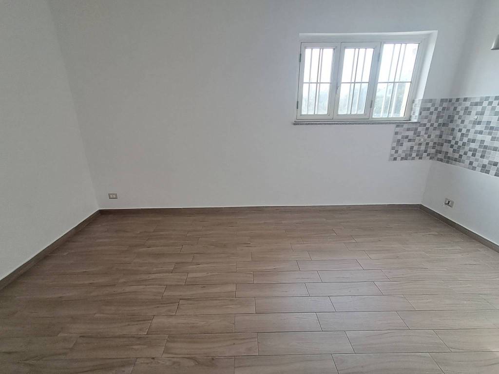 Appartamento a Catanzaro in Via dei Tulipani - Foto 5