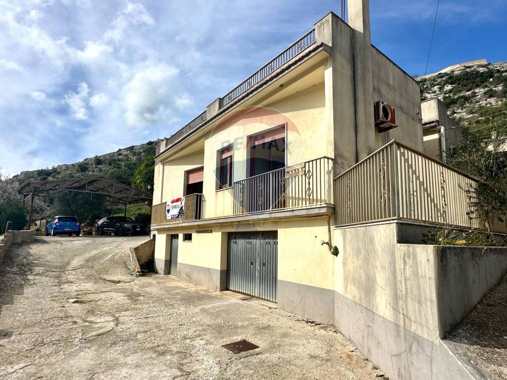 Villa a Modica in Via Fiumara, 8 - Foto 4
