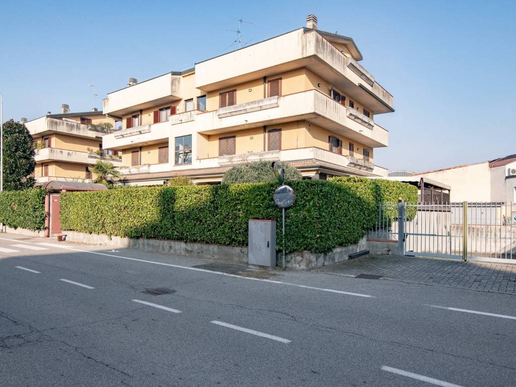Appartamento a Lodi in Via della Precacesa, 14 - Foto 2