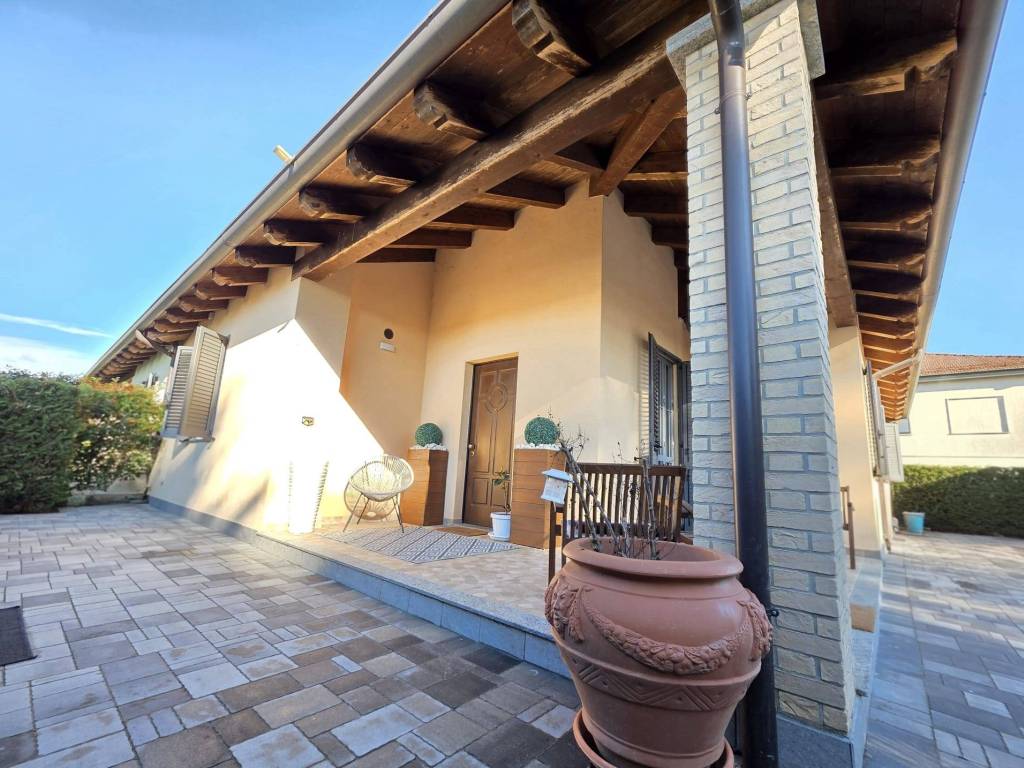 Villa a Casale monferrato in Strada Valenza, 39 - Foto 2