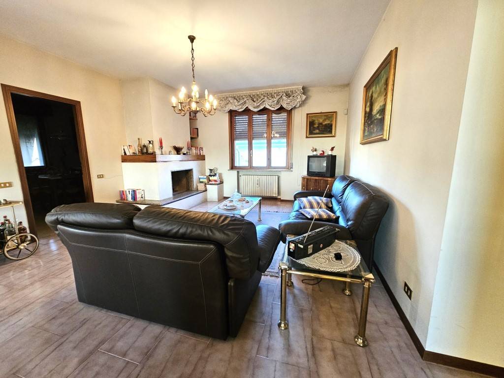 Villa a Noceto in Via Fosse Ardeatine - Foto 2