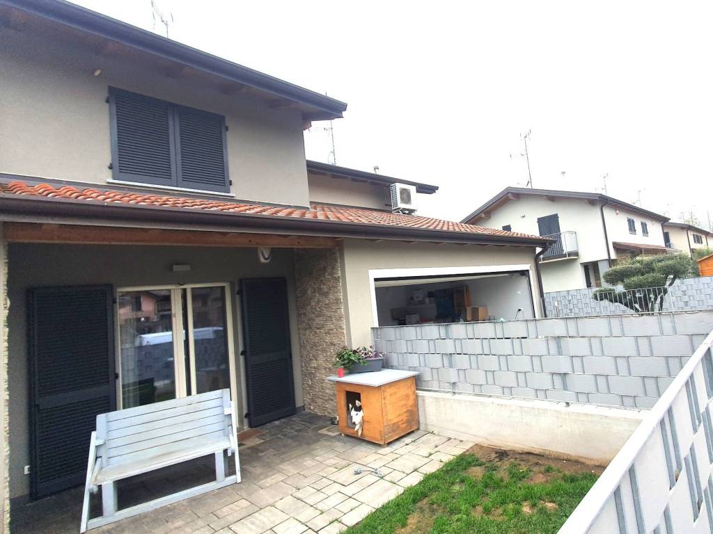 Villa a Carbonate in Via Dante Alighieri - Foto 3