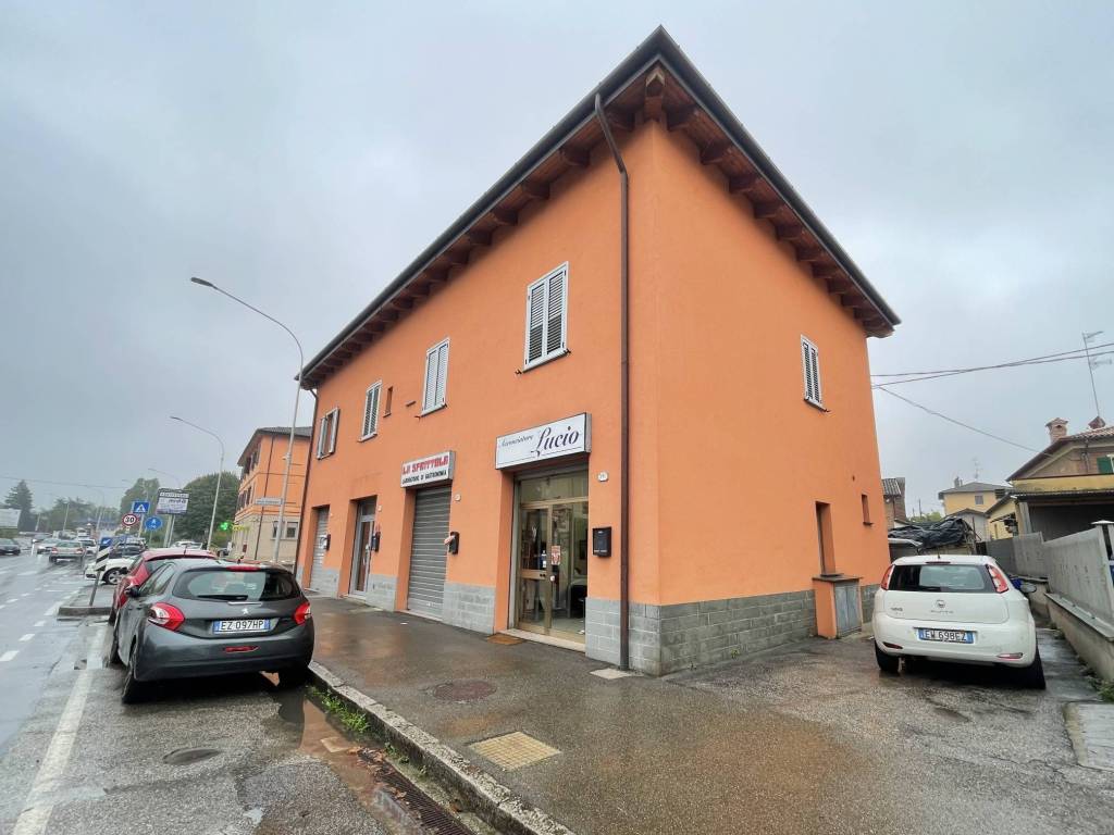 Immobile a San lazzaro di savena in Via Emilia, 392 - Foto 2