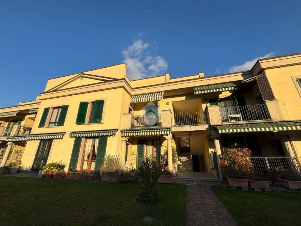 Appartamento a Carugo in Cascina Sant' Isidoro, 63 - Foto 2