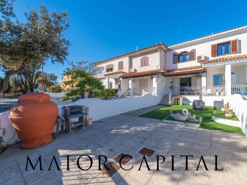 Appartamento a Orosei in Via Giovanni Porru - Foto 2