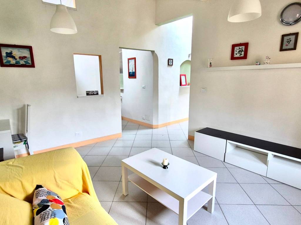 Appartamento a Montevarchi in Via Roma - Foto 2