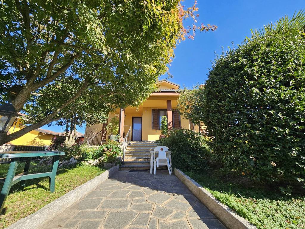 Villa a Crescentino in Via Faldella, 158 - Foto 2