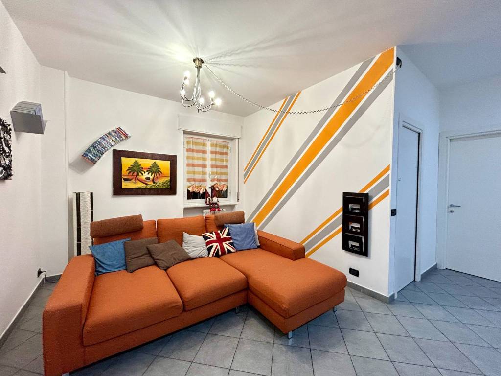 Appartamento a Acqui terme in Via Michelangelo Buonarroti, 38 - Foto 5