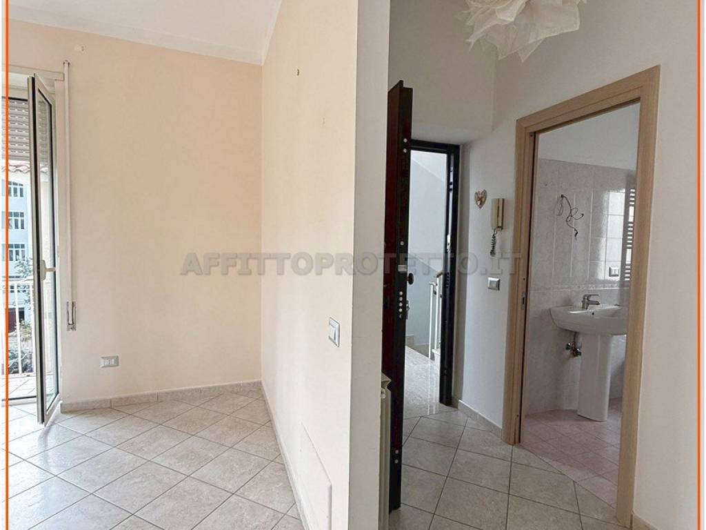 Appartamento a Formia in Via Gennaro Ruosi - Foto 2