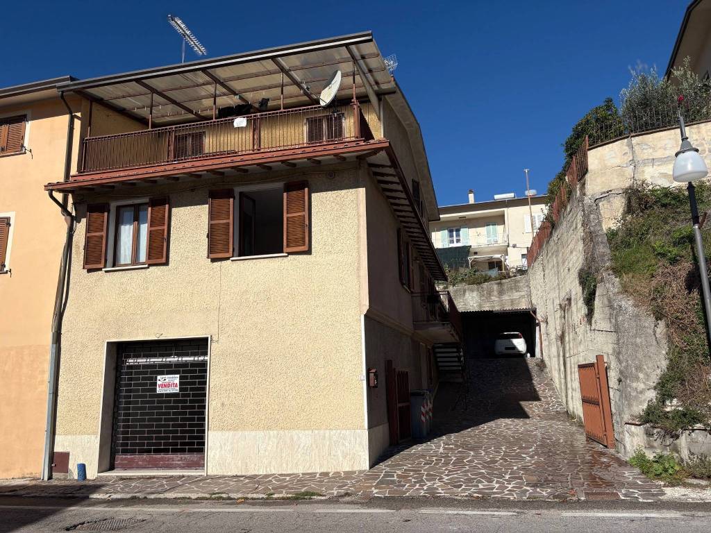 Appartamento a Nocera umbra in Via Giuseppe Garibaldi - Foto 2