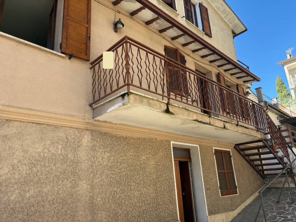 Appartamento a Nocera umbra in Via Giuseppe Garibaldi - Foto 5