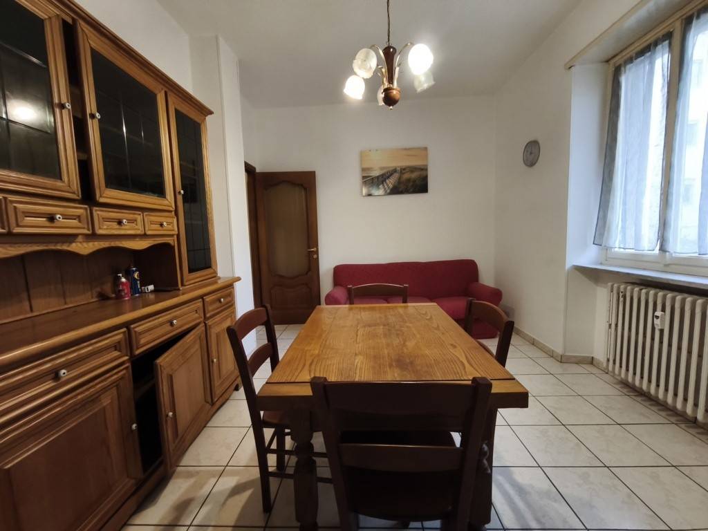 Appartamento a Pinerolo in Via Brunone Lanteri, 32 - Foto 2