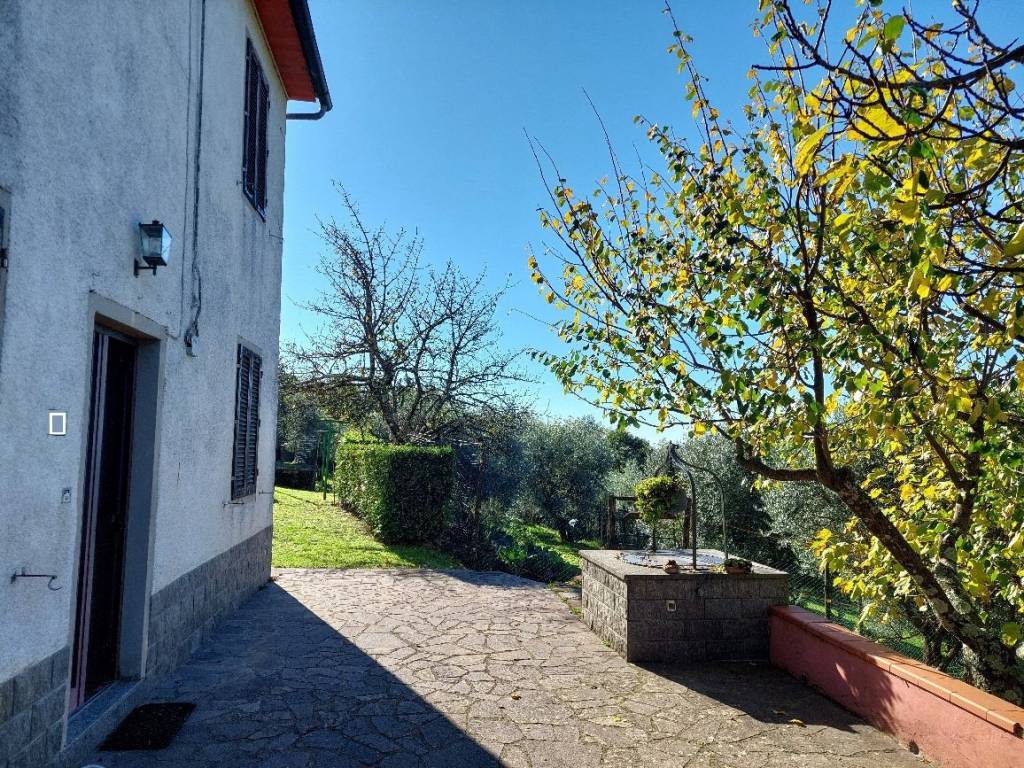 Casa indipendente a Pistoia in Via di Valdibrana - Foto 5