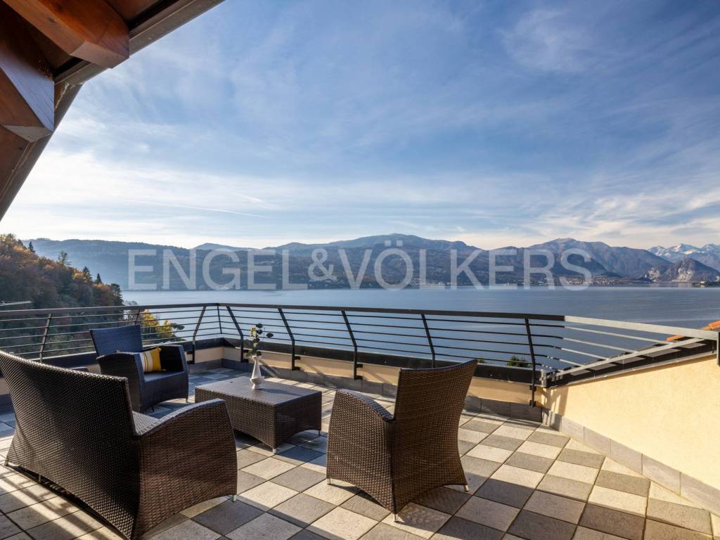 Attico / mansarda a Leggiuno in Via Brughiera - Foto 4