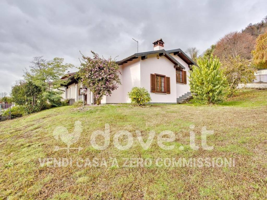 Villa a Cuveglio in Via Vignazze, 1 - Foto 2