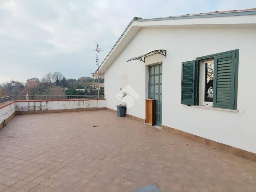 Casa indipendente a Cervaro in Via Vecchia de Piternis, 16 - Foto 5