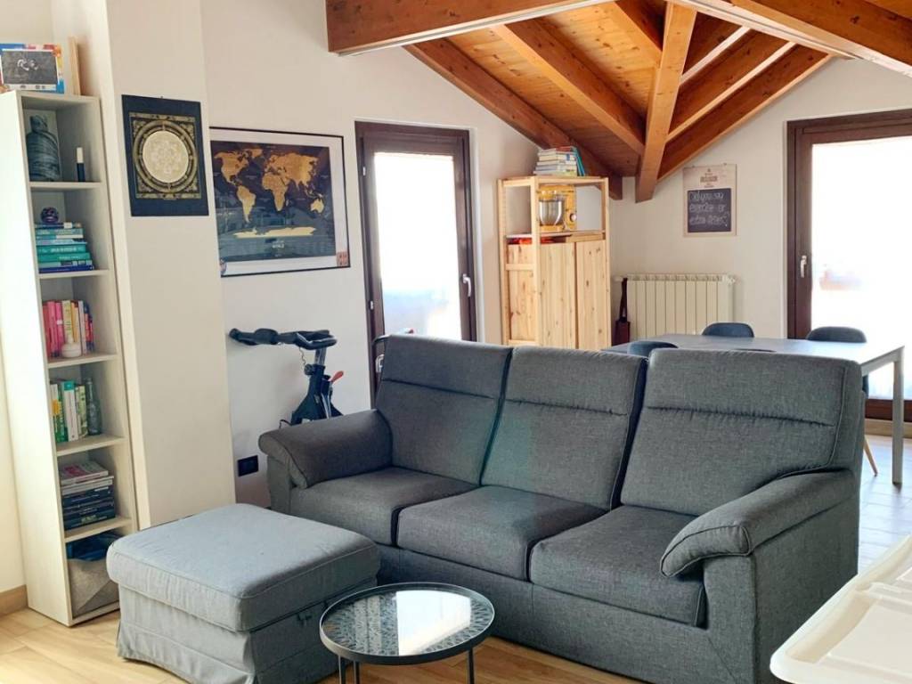 Attico / mansarda a Induno olona in Via Cappelletta, 3 - Foto 2