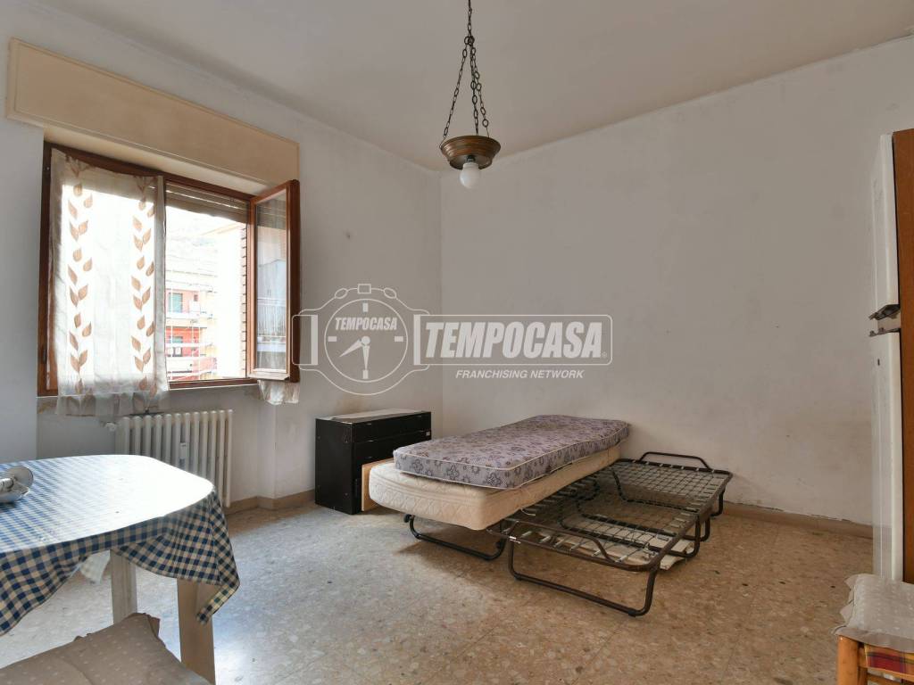 Appartamento a Ascoli piceno in Via Celso Ulpiani - Foto 5