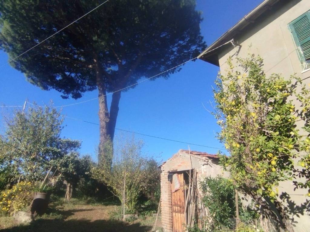 Villa a Velletri in Via Acquavivola - Foto 2