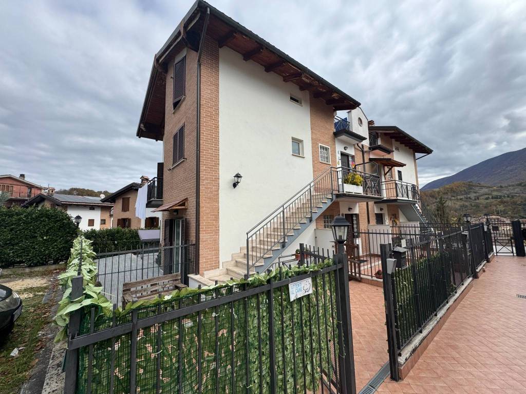 Appartamento a Carsoli in Via degli Alpini - Foto 4