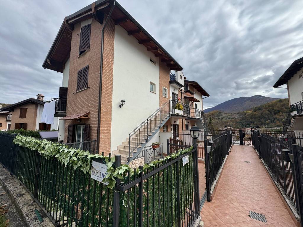 Appartamento a Carsoli in Via degli Alpini - Foto 5