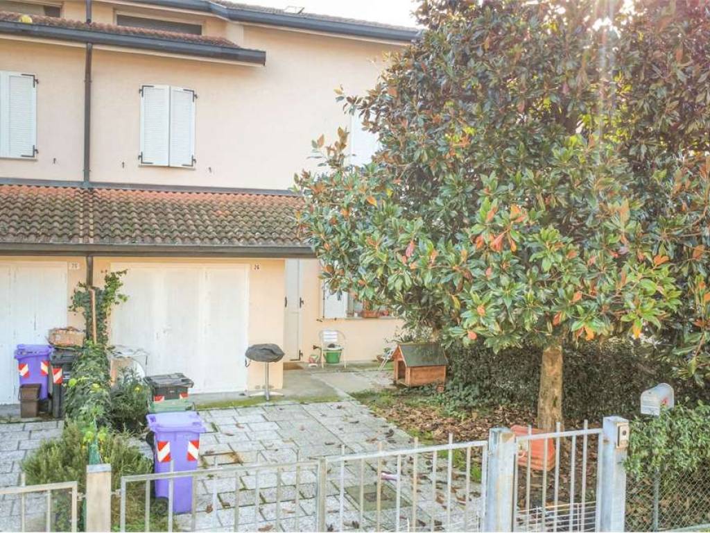 Villetta a schiera a Novi di modena in Via muratori, 24 - Foto 2