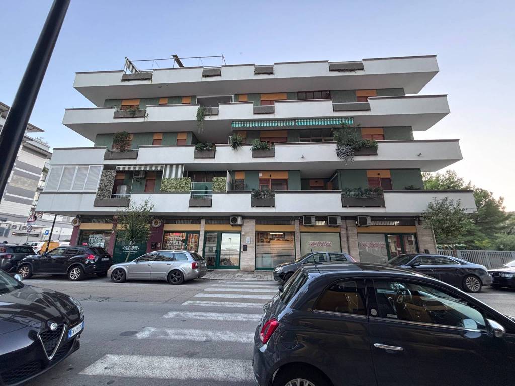 Attico / mansarda a Pescara in Via Raffaello Sanzio, 59 - Foto 2