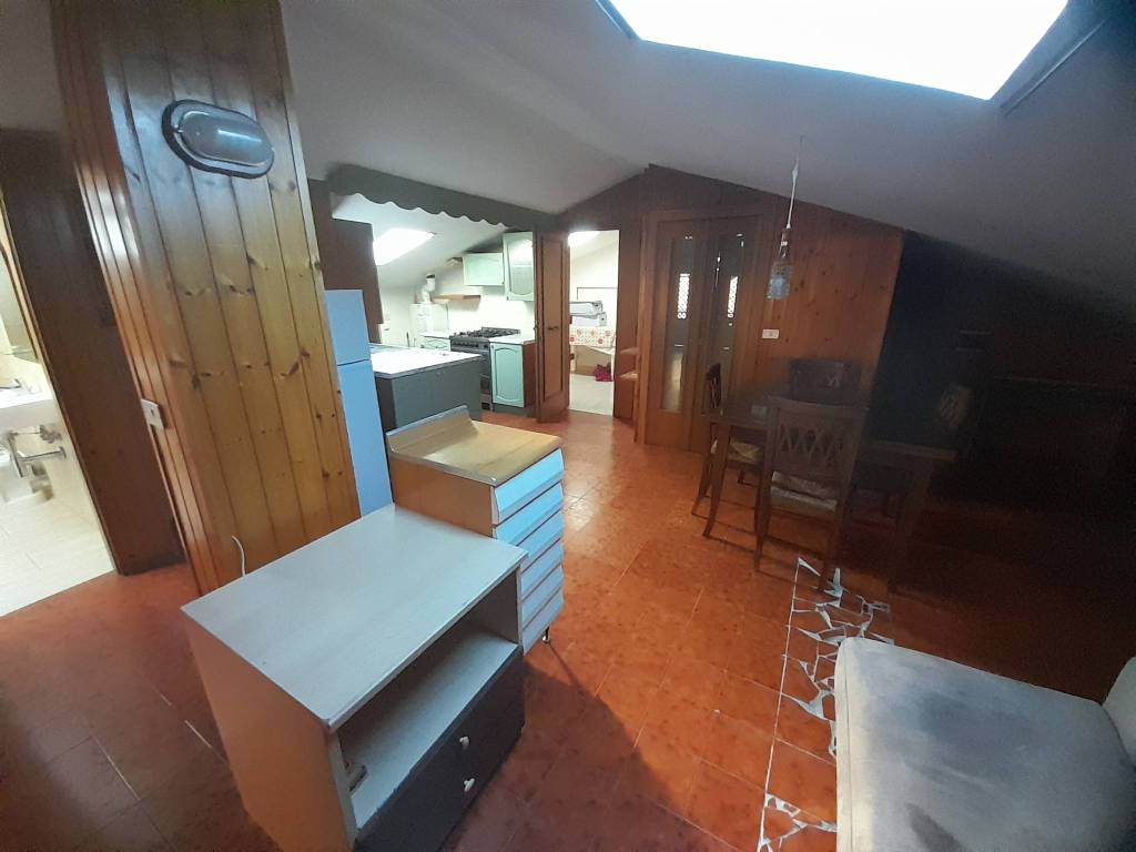 Attico / mansarda a Perugia in Via Alessandro Vivenza, 18 - Foto 5
