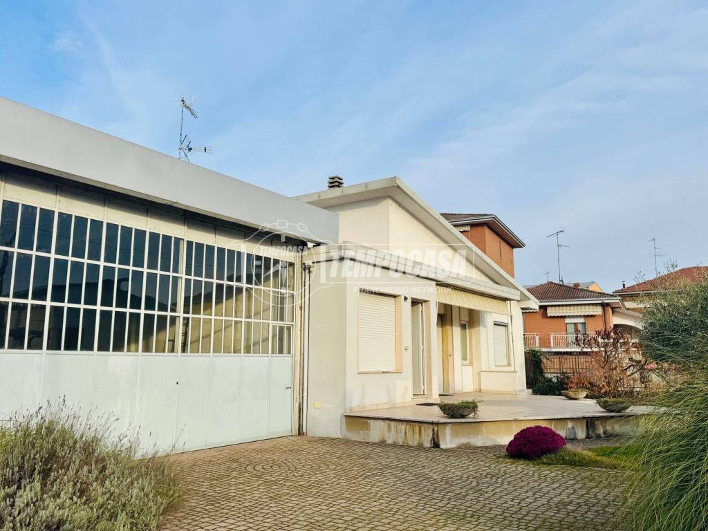 Villa a Trino in Via Guglielmo Marconi, 18 - Foto 3
