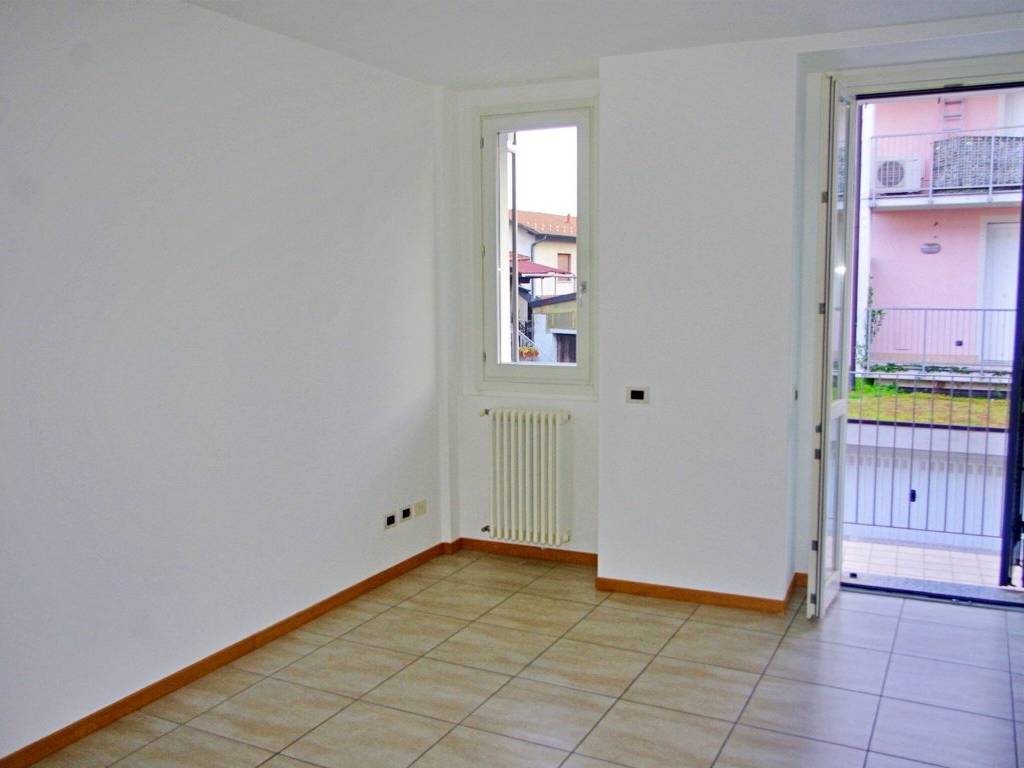 Appartamento a Casorate sempione - Foto 2