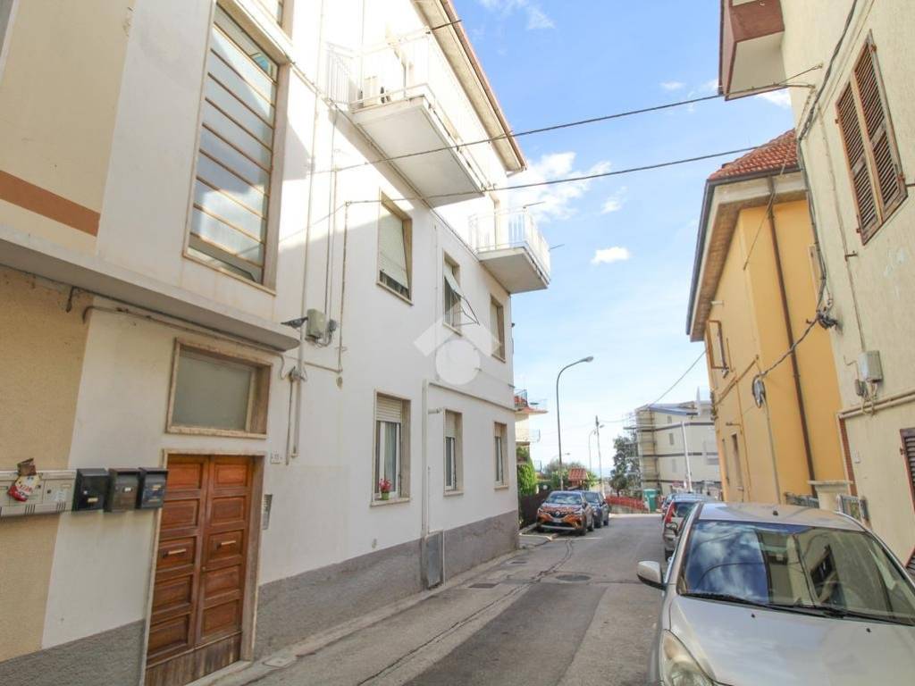 Appartamento a San benedetto del tronto in Via Benvenuto Cellini, 13 - Foto 4