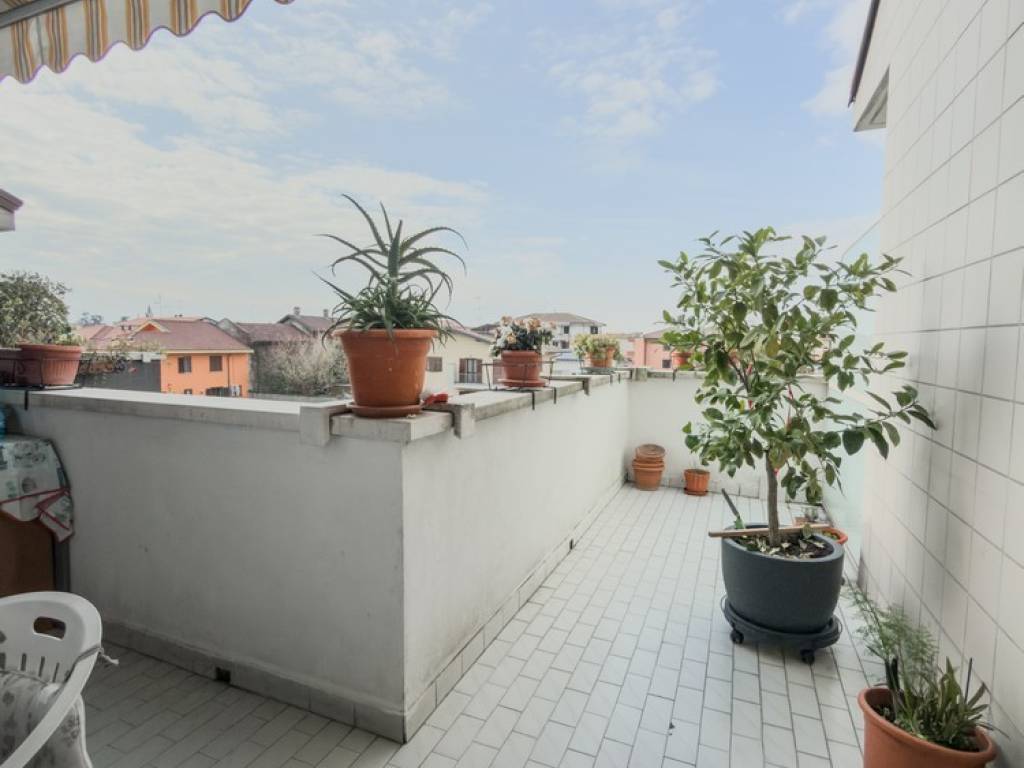 Appartamento a Trecate in Via Strettura, 11 - Foto 3