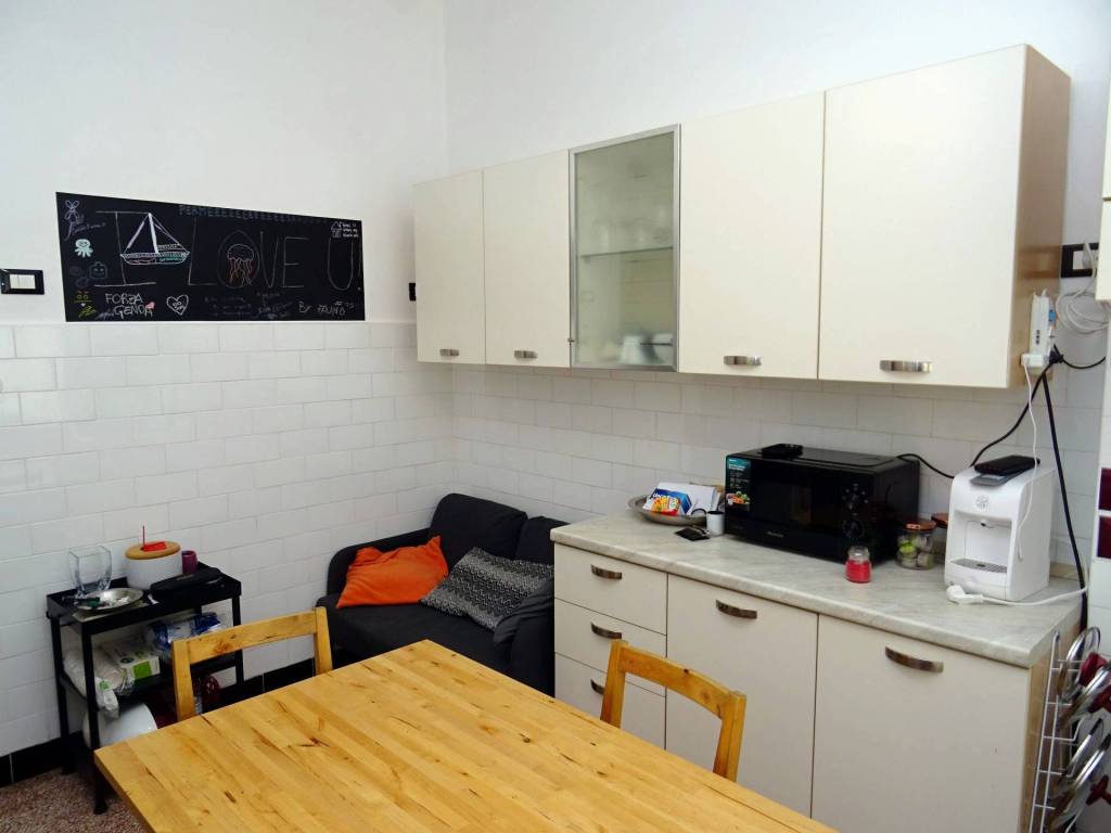 Appartamento a Genova in Via Gian Battista Gaulli - Foto 4
